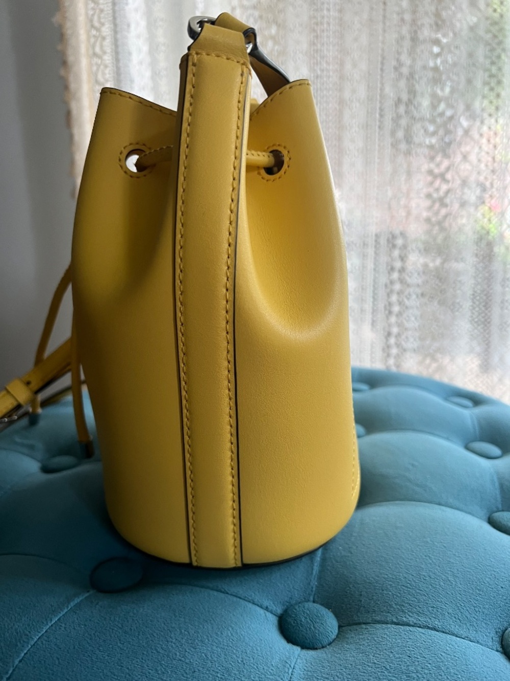 Ralph Lauren Leather drawstring bucket crossbody bag - Picture 7 of 13